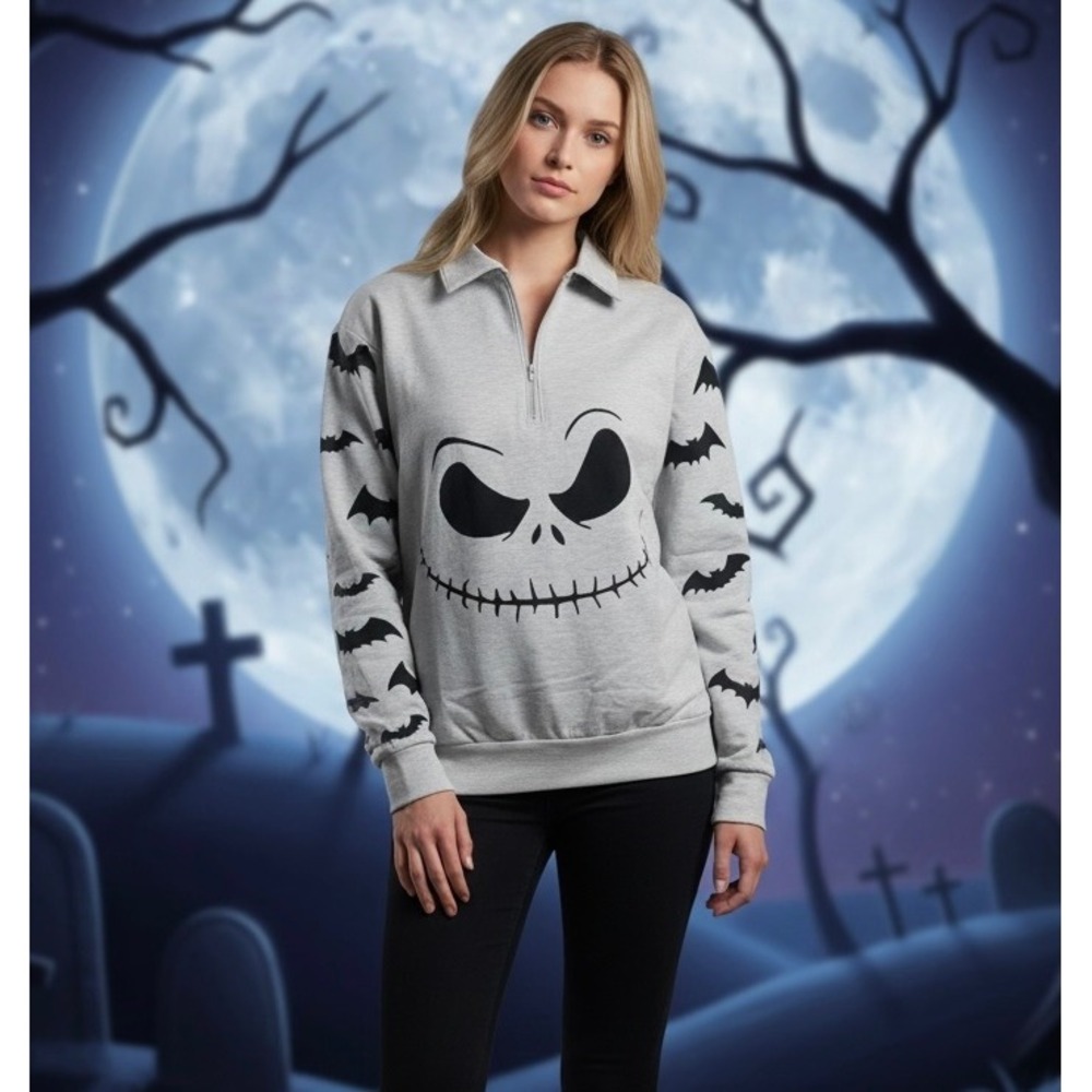 NEW Jack Skellington Bat Print Women's Medium Grey 1/4 Zip Sweatshirt